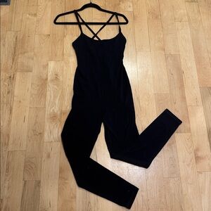 OFFLINE Real Me One Piece
Bodysuit | OFFLINE - SZ MED